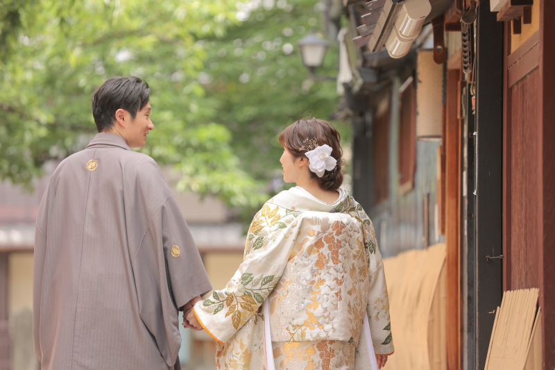 後ろ姿ショット