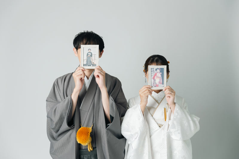 最後はお二人が持参された幼少期のお写真を一緒に