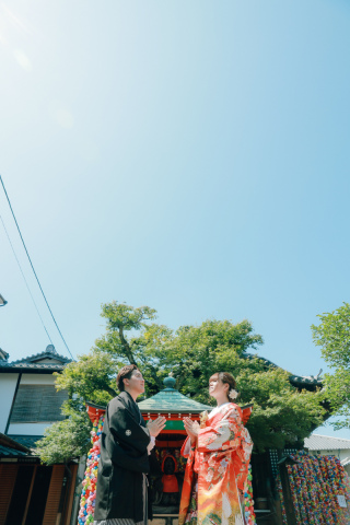 カラフルな景色に囲まれた八坂ロケーション♪