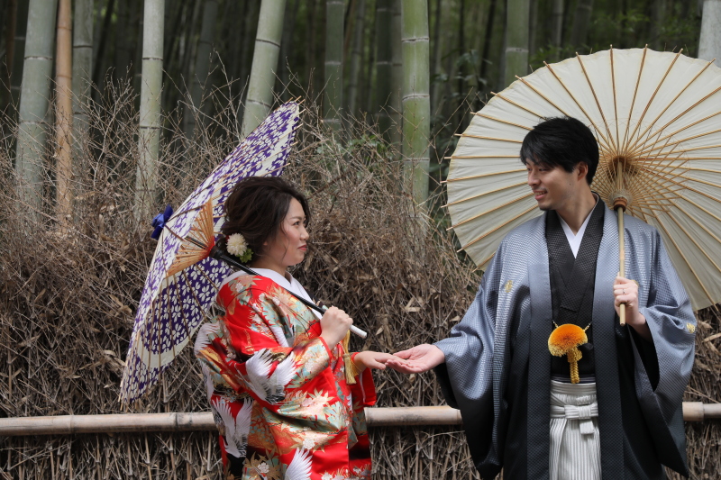 番傘とお二人と竹林と。