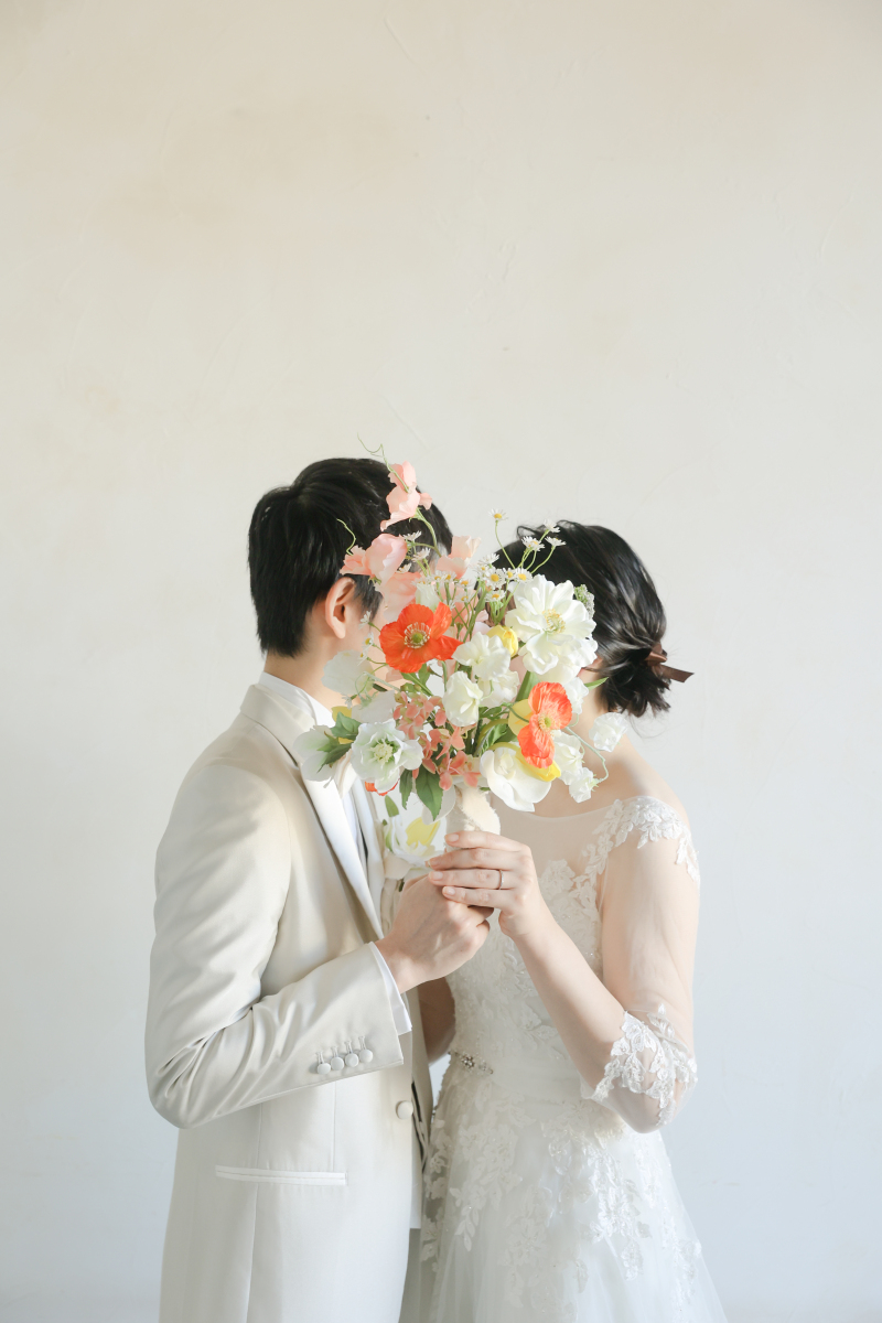 ブーケを持って