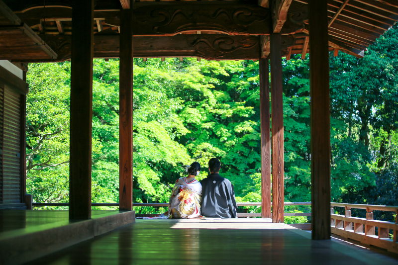 お堂に並ぶお二人♪