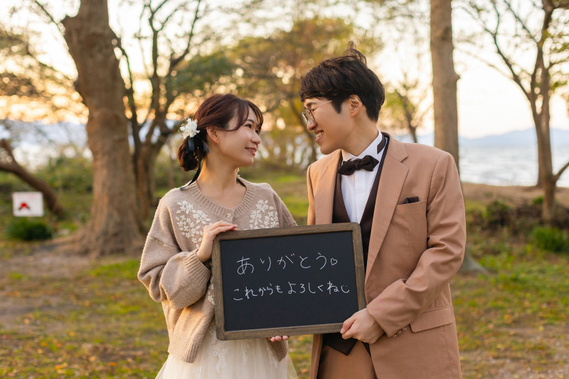 最後はお二人でご用意された小物を使って