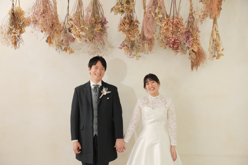 ドライフラワーの壁で