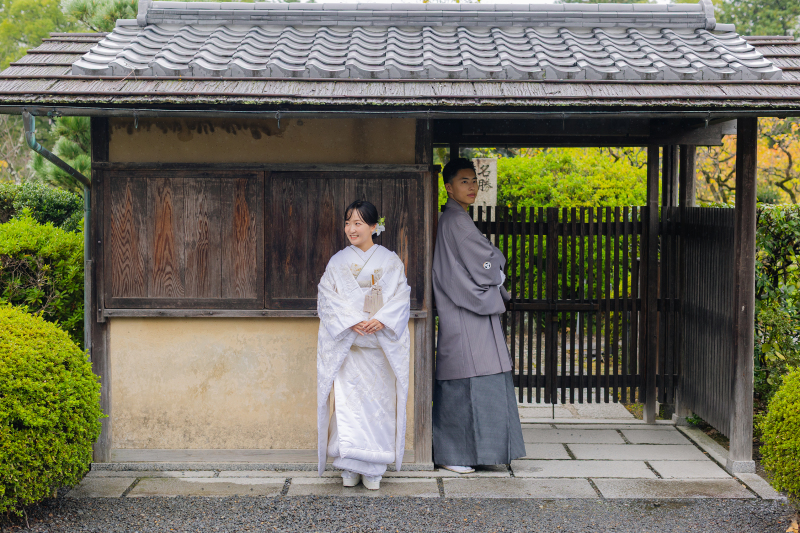 最初は待ち合わせにような雰囲気で撮影を