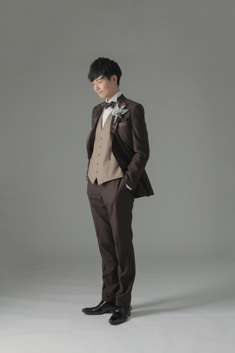 新郎様のソロショットはクールに