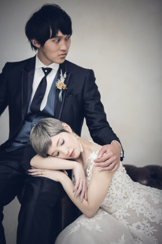 かっこいいフォトウェディングも…@洋装ハウススタジオ