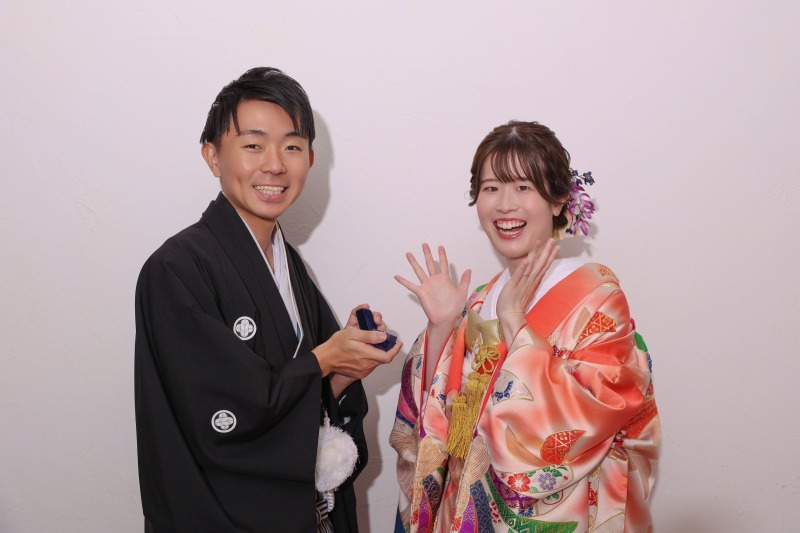 指輪をパッカーン