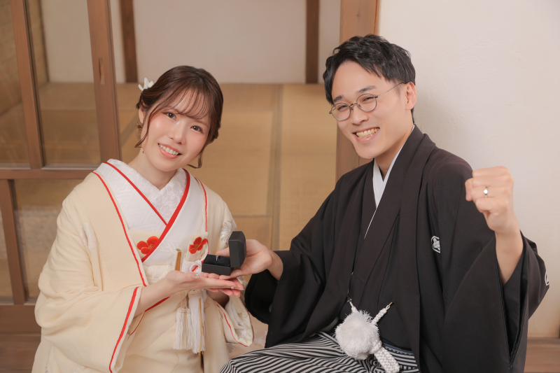 笑顔があふれる誓いの瞬間