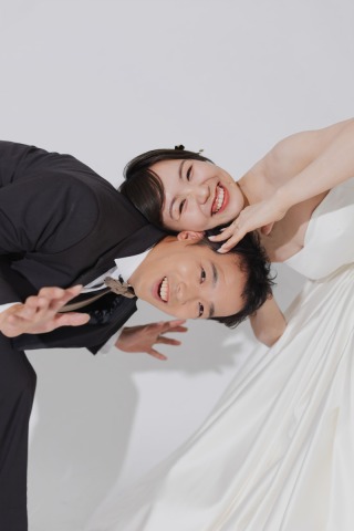 和装と洋装のスタジオ撮影