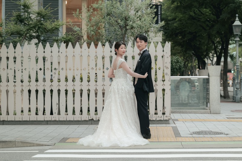 横断歩道で振り返って