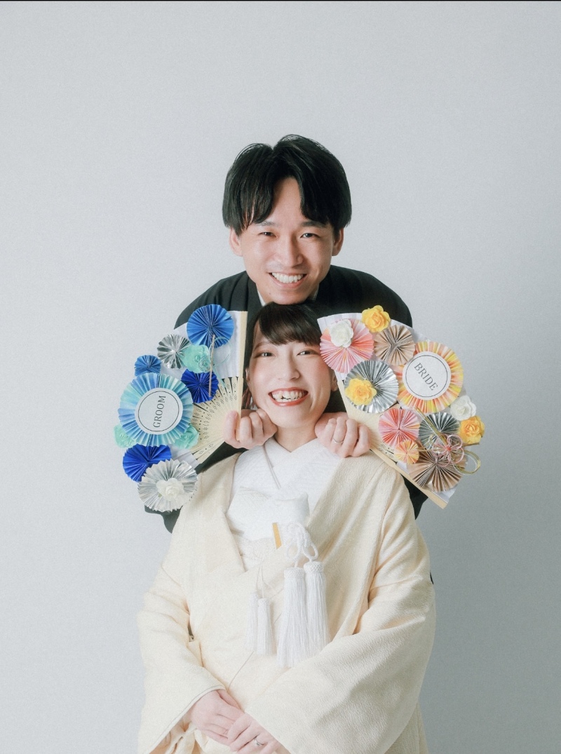 お持ち込みのカラフルな扇子