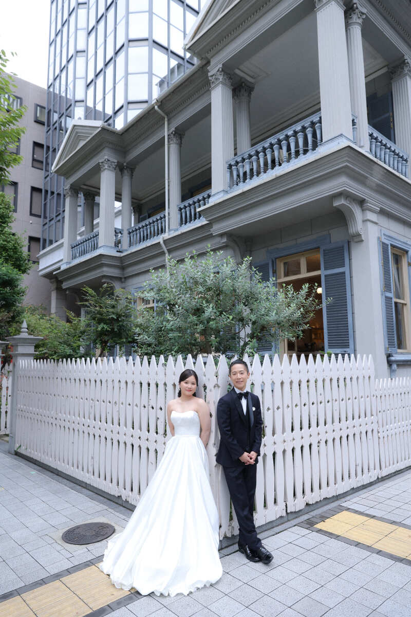 おしゃれな建物と