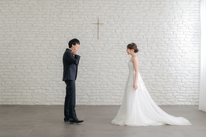 初めて見るドレス姿