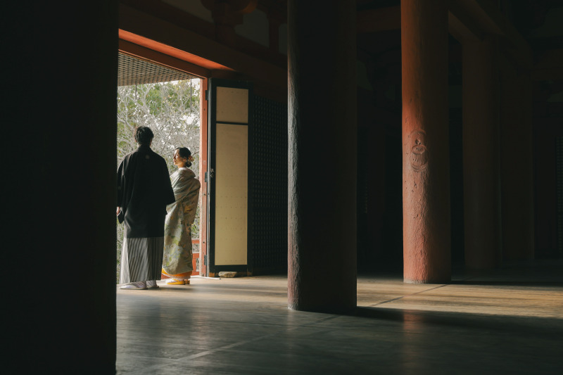 太山寺はお堂の中も参拝できます