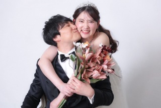 和装と洋装のスタジオ撮影