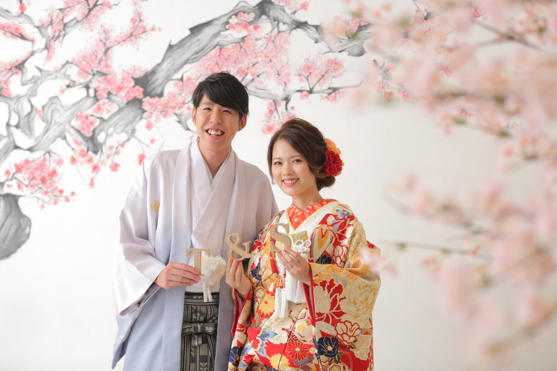 ご新郎様も色紋付袴にチェンジ!