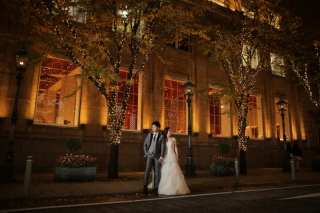 冬ならではの夜の居留地ロケーション
