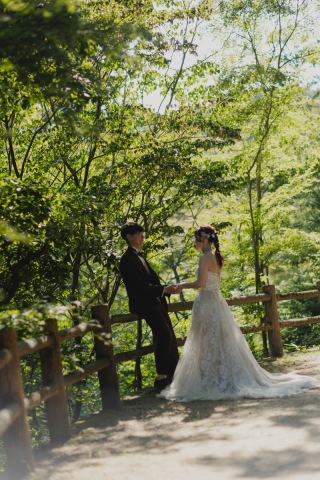 STUDIO TVB 神戸ハーバーランド店（スタジオTVB）_洋装ロケ_森林植物園・ハーブ園