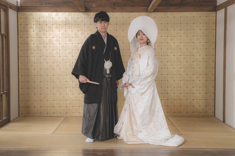 【屋内庭園スタジオ】撮影&150カット以上全データ&台紙付写真◇スタイルアップ&美肌補正付き◇