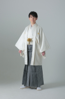 紋付袴　アイボリー紋付×スタンダード袴