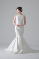 背中カット空き刺繍フレア/62557