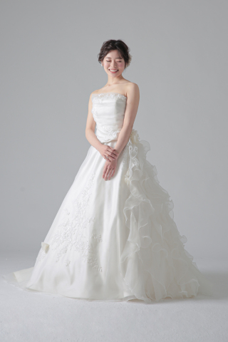 立体花刺繍サイド縦フリル/62343