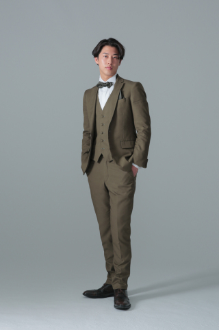 ノッチドラペルカジュアルカーキ