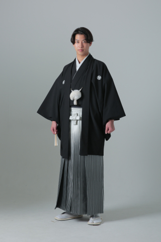 紋付袴　黒紋付×グラデーション袴