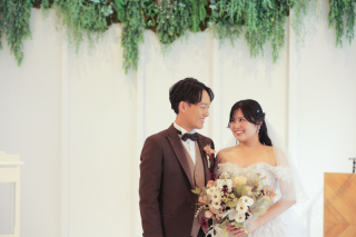 チャペルと屋内庭園スタジオで撮影させていただきました♪