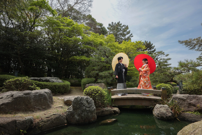 橋と和傘で