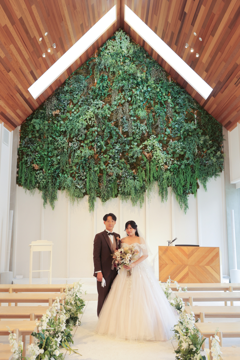 貸切チャペルにてクラシカルに。