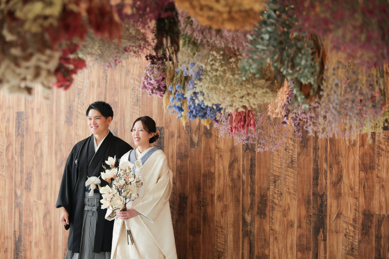 ドライフラワーの下