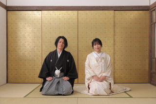 お座敷や縁側のある屋内庭園スタジオで♪