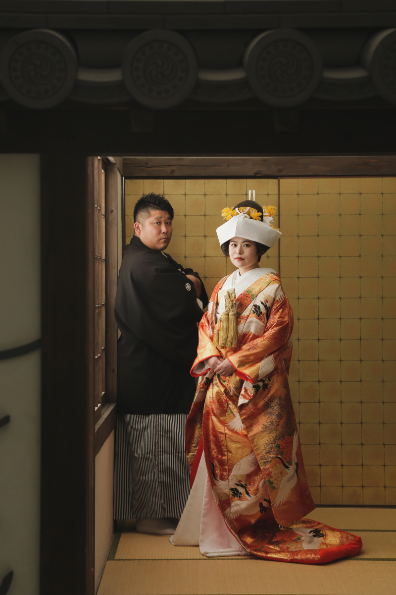 スタジオはシックな感じで