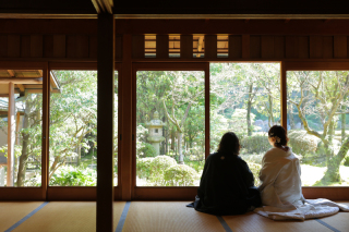 大濠日本庭園でご家族と一緒に