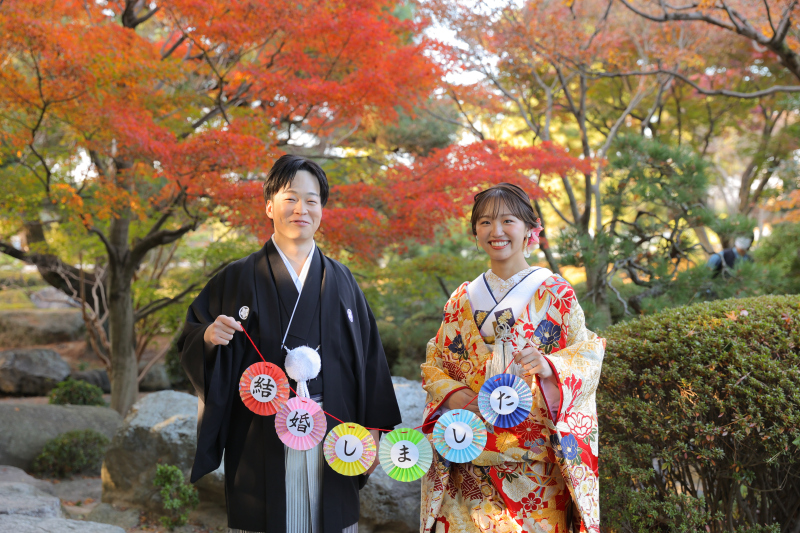 おふたりにお持ちいただいたガーランド