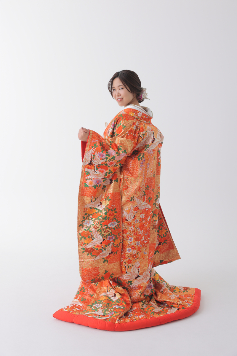 振り返りのご新婦様。