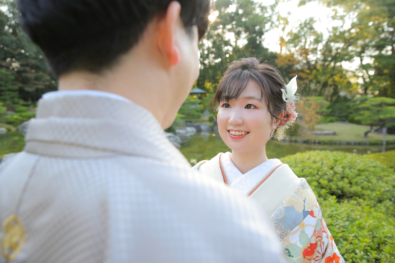 見つめ合うおふたり。