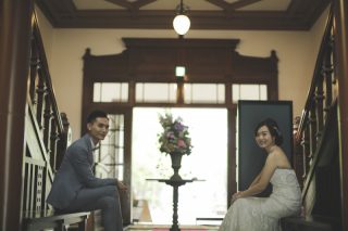 貴賓館で大人の結婚写真を