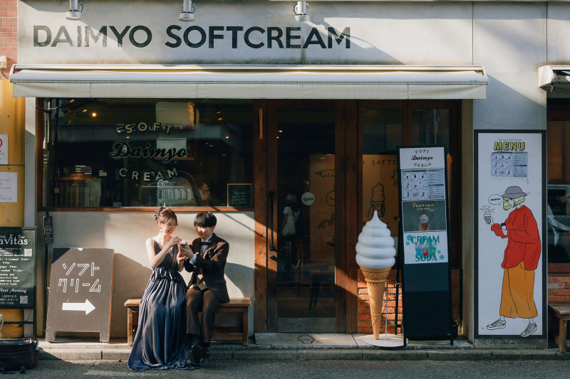 海岸と街中ストリートフォト