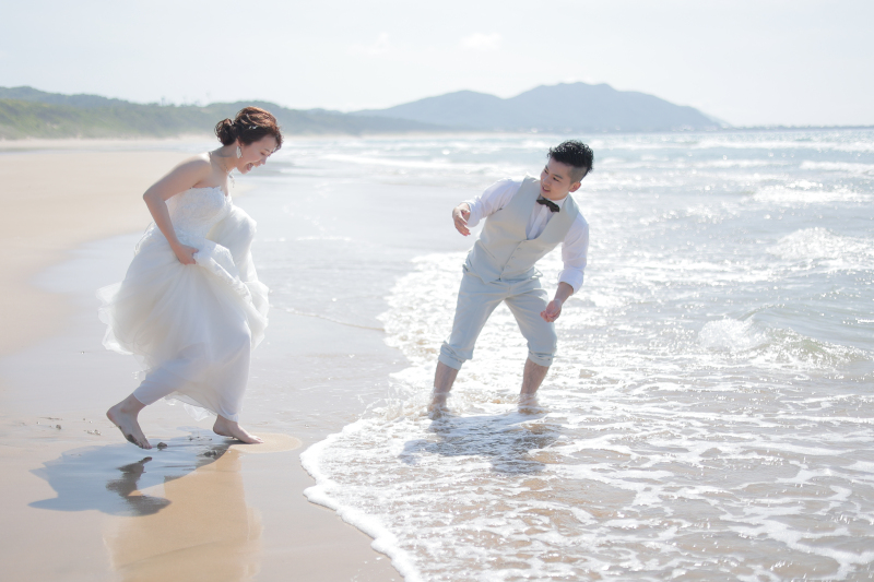 海の水が冷たい!