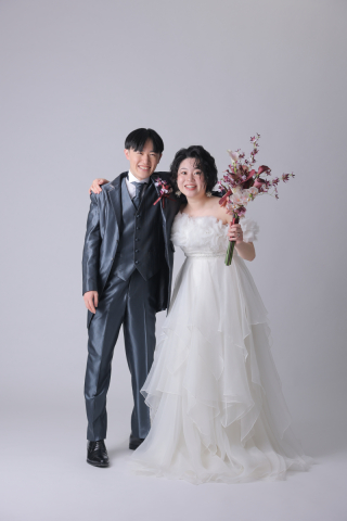 シンプルな背景で