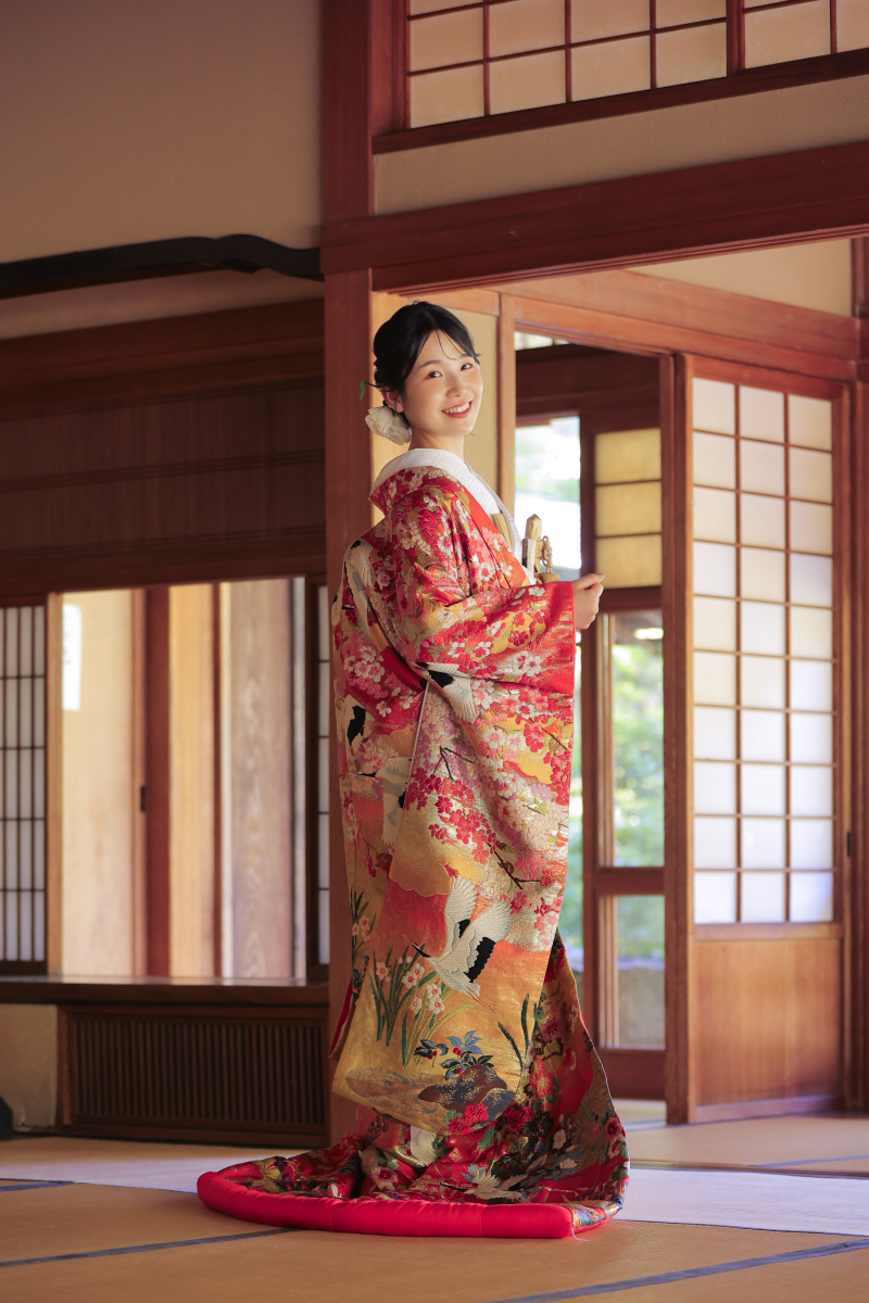 振り向き美人