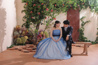 リニューアルした地中海の街並みをイメージしたスタジオで♪