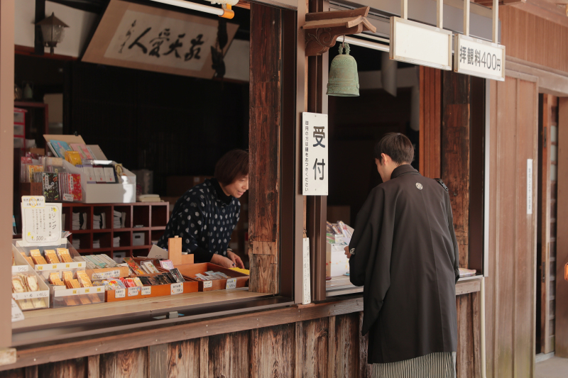 受付にてオフショット