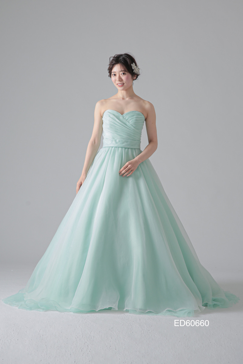 STUDIO AN（スタジオAN）_カラードレスが豊富