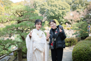 撮影中メイクアテンド