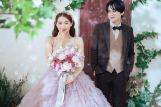 ◎おしゃれ花嫁様必見！多彩な背景でお撮りするスタジオプラン