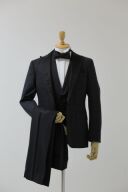 タキシード＿SUNS